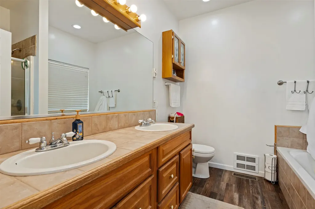 912 Little Joe Lane Hamilton MT 59840
