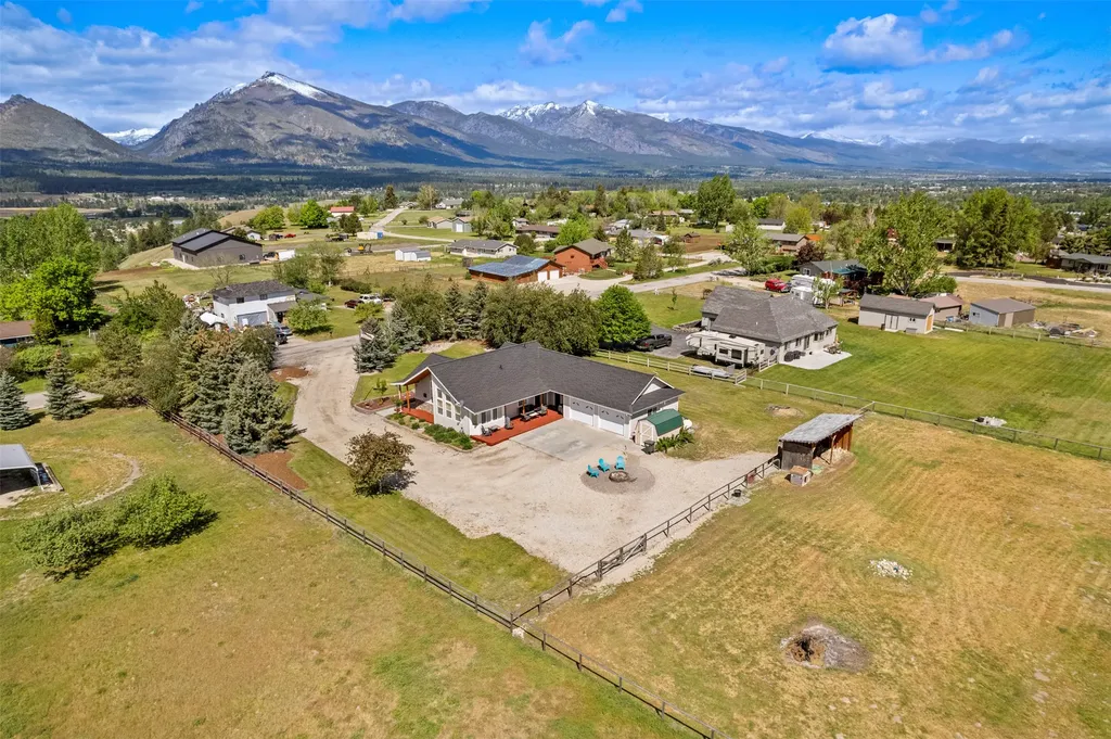 912 Little Joe Lane Hamilton MT 59840