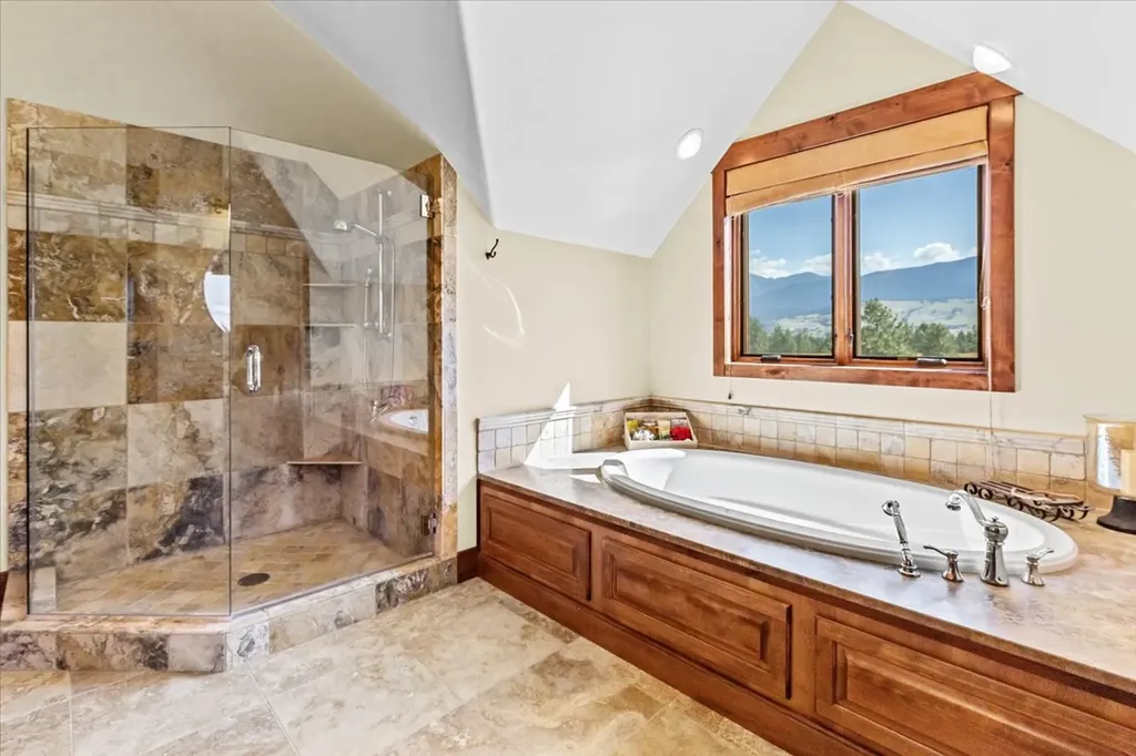 519 Sophie Drive Eureka MT 59917