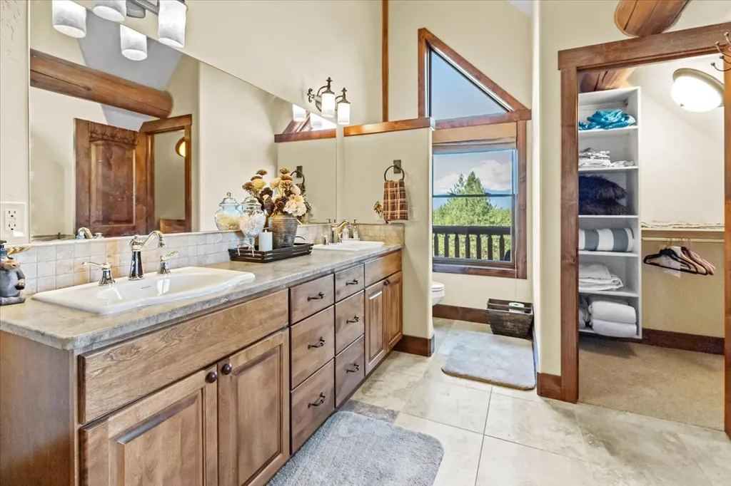 519 Sophie Drive Eureka MT 59917