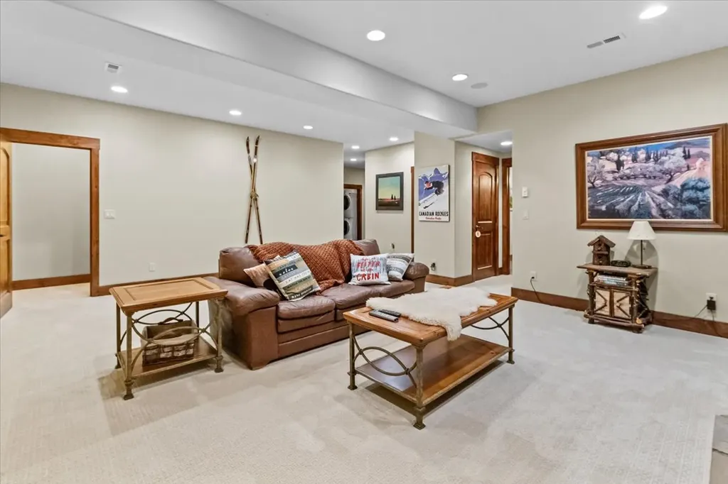 519 Sophie Drive Eureka MT 59917