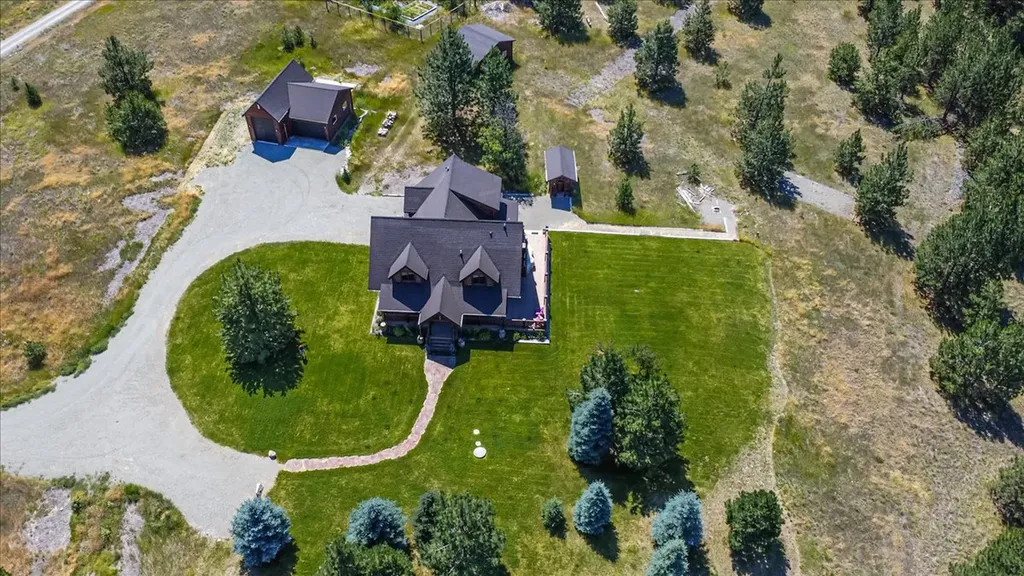 519 Sophie Drive Eureka MT 59917
