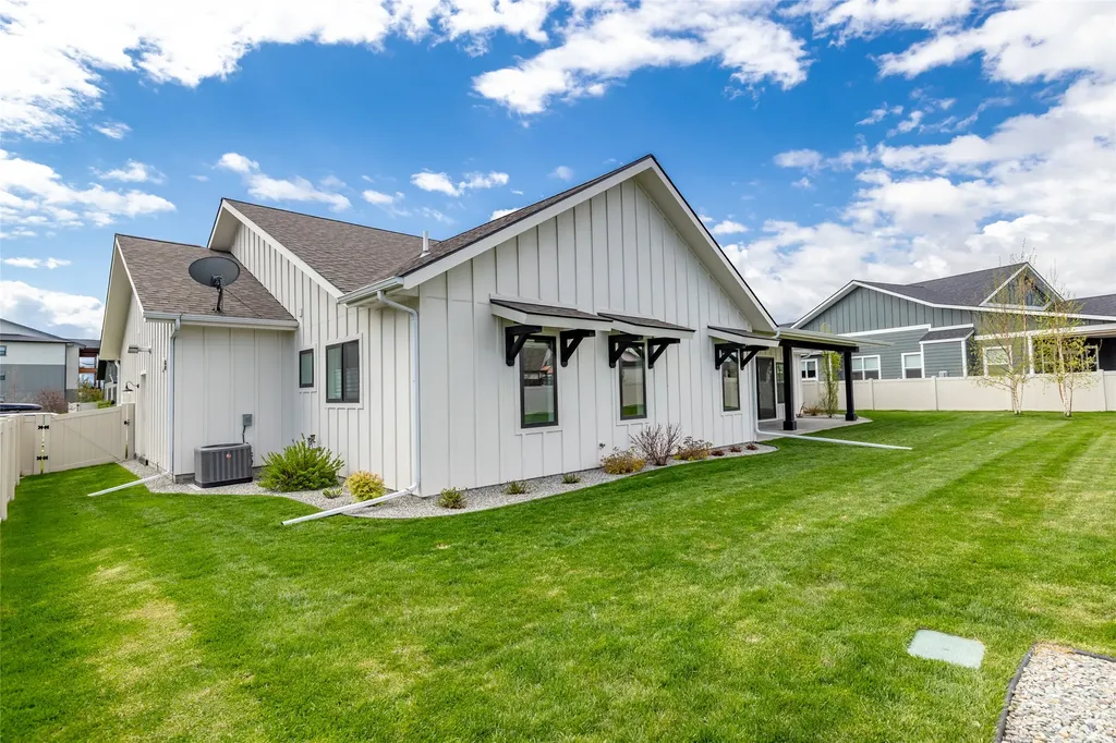 127 Owl Loop Kalispell MT 59901
