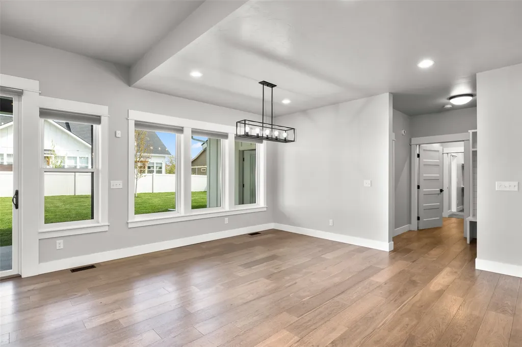 127 Owl Loop Kalispell MT 59901