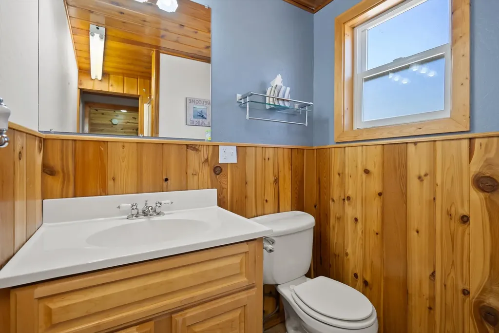 36953 Mt Highway 35 Polson MT 59860