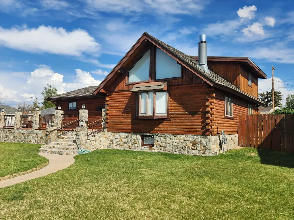 313 1st Avenue SE Cut Bank MT 59427
