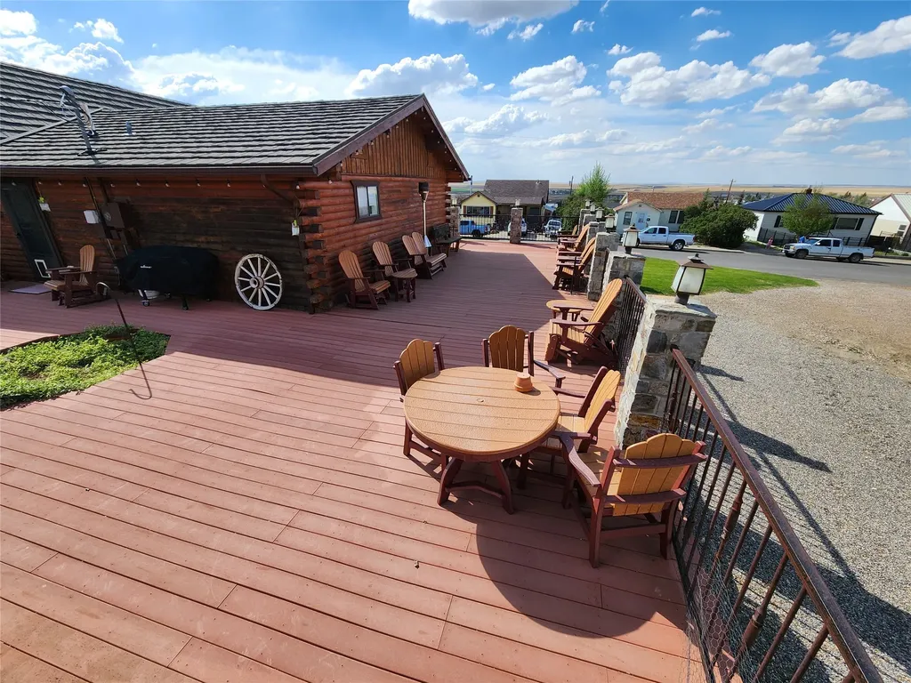 313 1st Avenue SE Cut Bank MT 59427