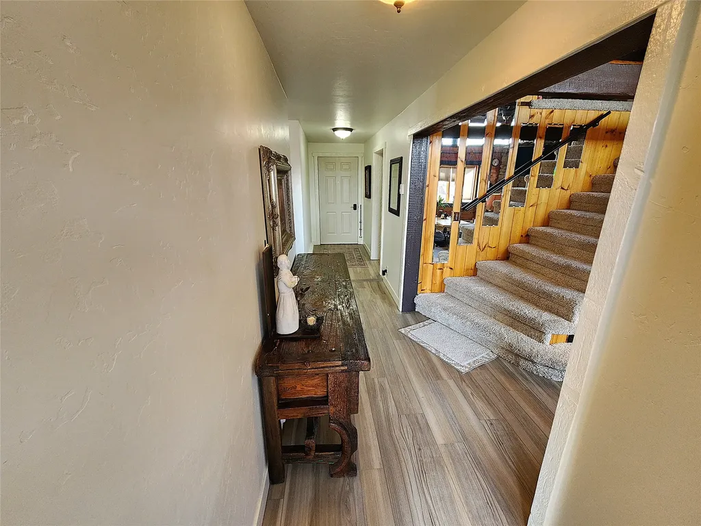 313 1st Avenue SE Cut Bank MT 59427