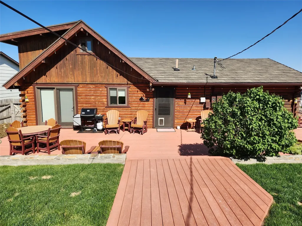 313 1st Avenue SE Cut Bank MT 59427