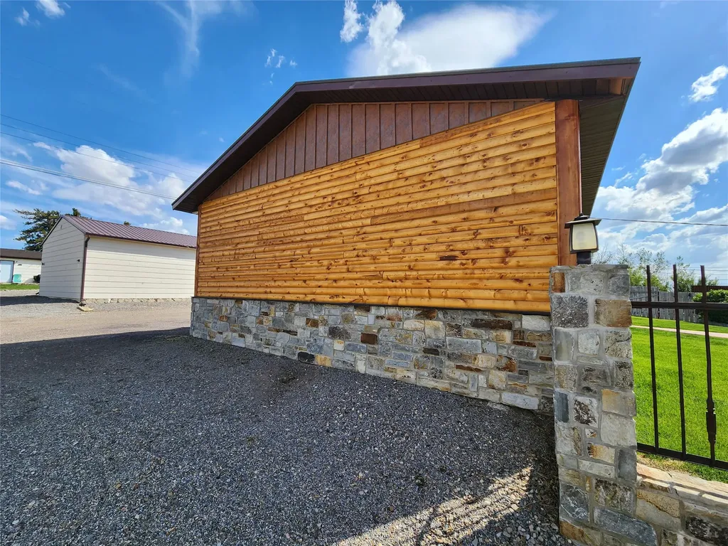 313 1st Avenue SE Cut Bank MT 59427