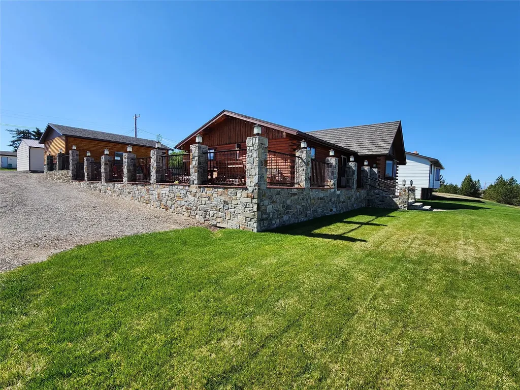 313 1st Avenue SE Cut Bank MT 59427