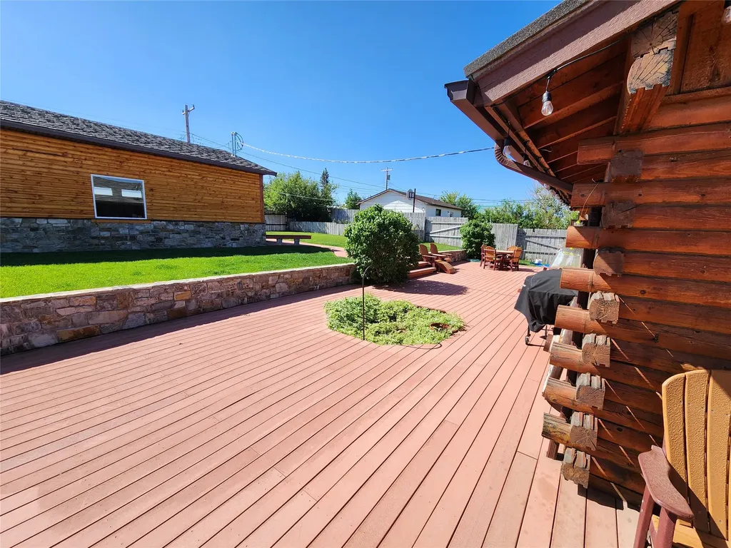313 1st Avenue SE Cut Bank MT 59427