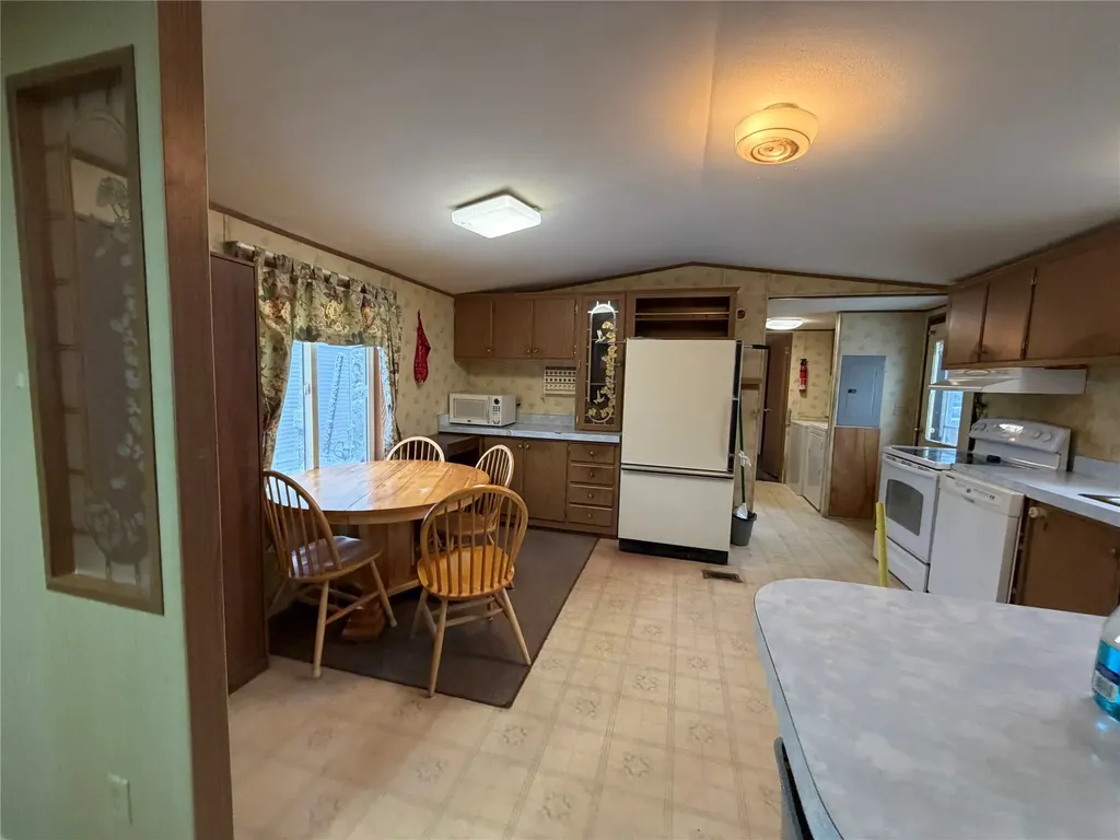 1255 Frontage Road Columbia Falls MT 59912