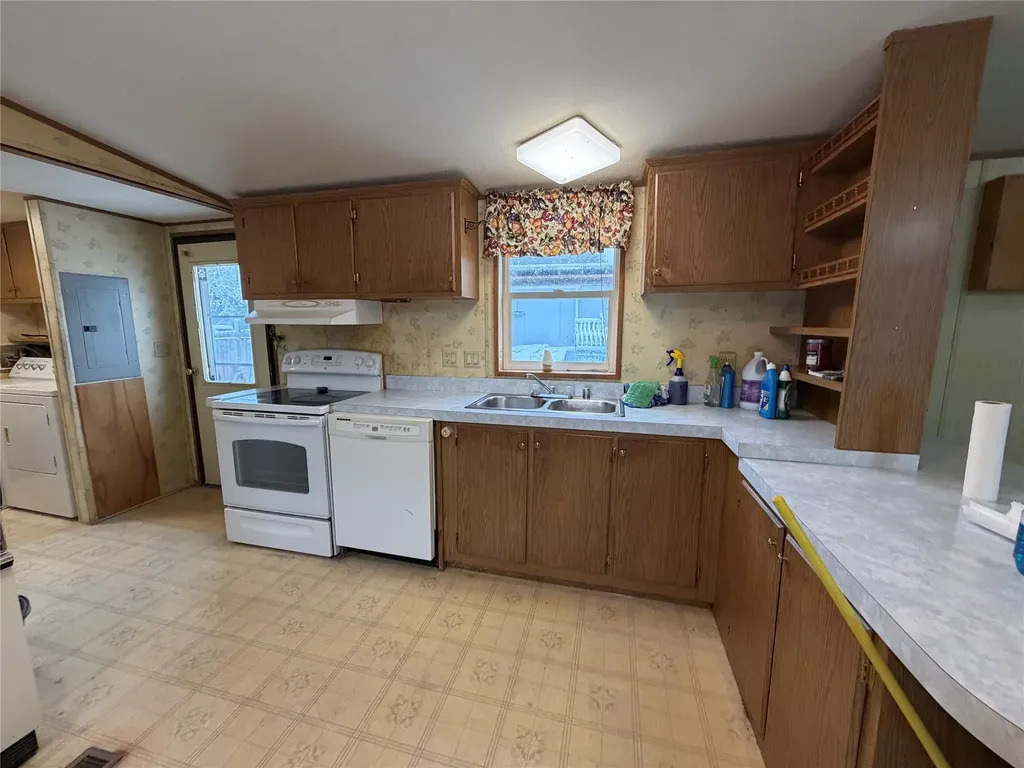 1255 Frontage Road Columbia Falls MT 59912