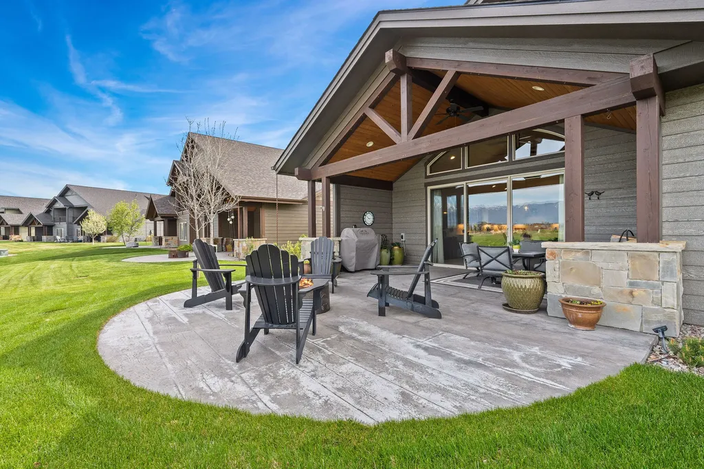 140 Rosewater Loop Kalispell MT 59901