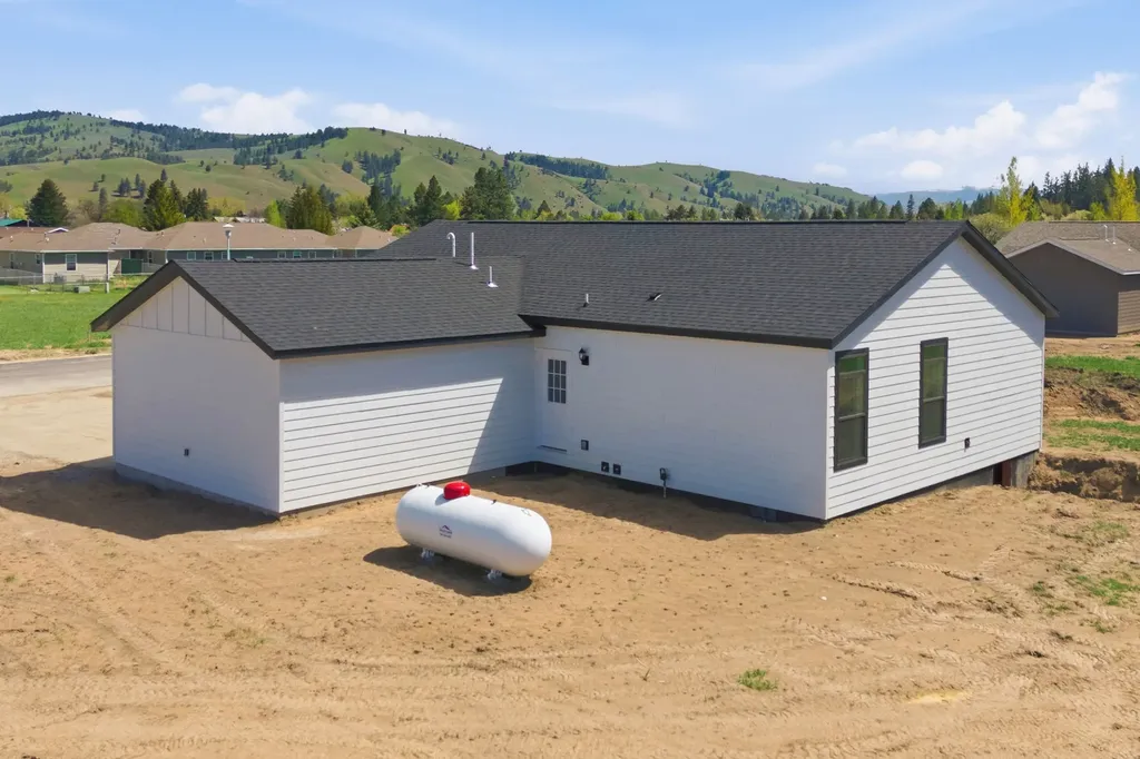 110 Nicholson Way Darby MT 59829