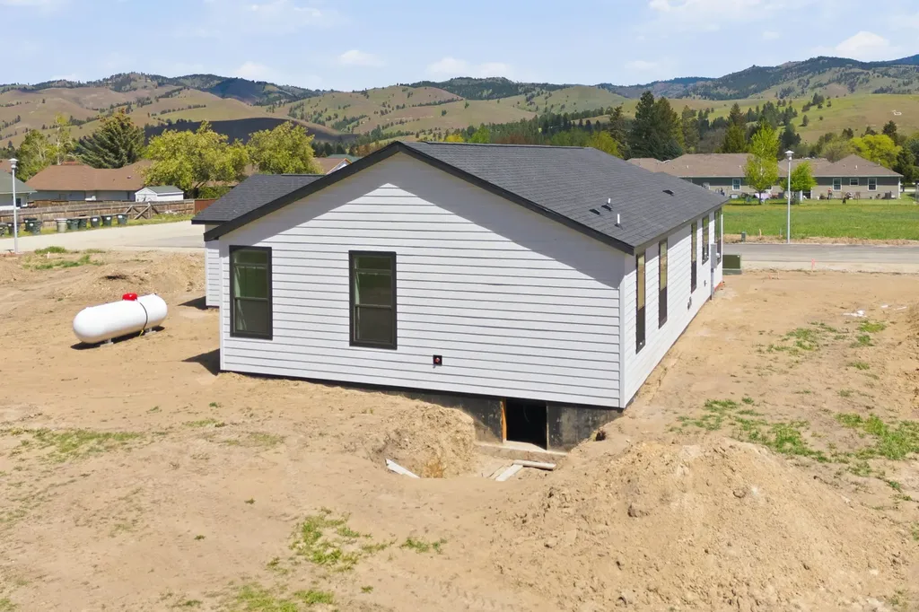 110 Nicholson Way Darby MT 59829