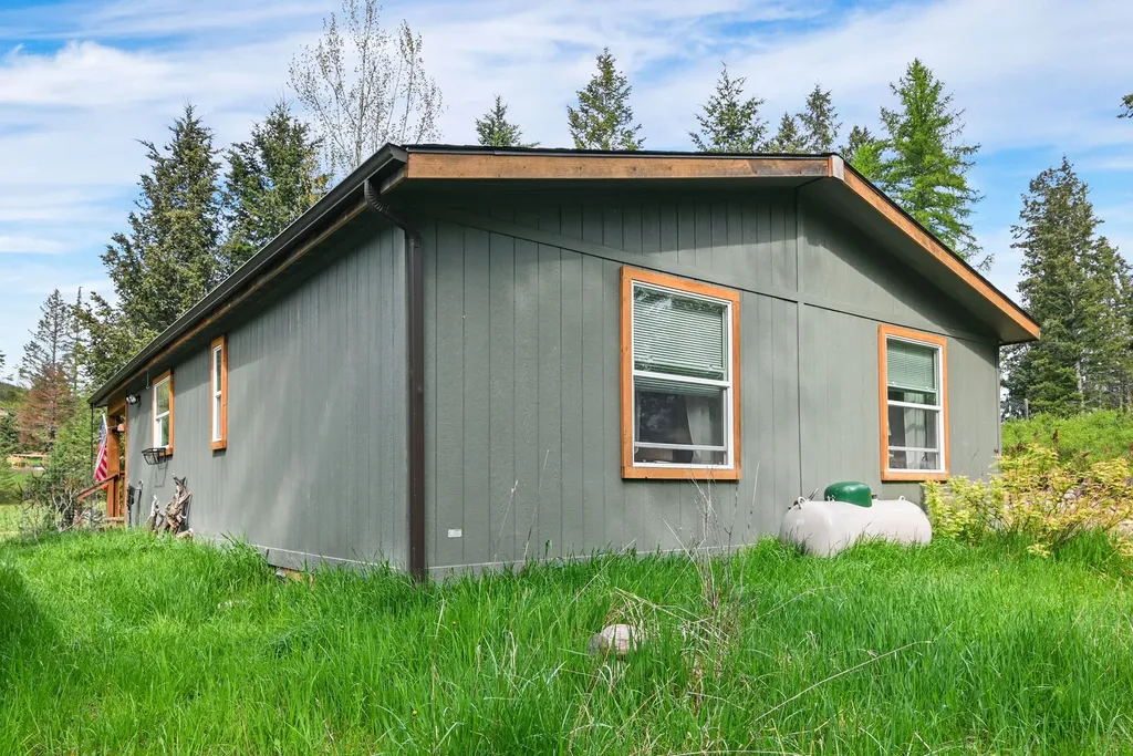 1432 Bigfork Stage Road Bigfork MT 59911