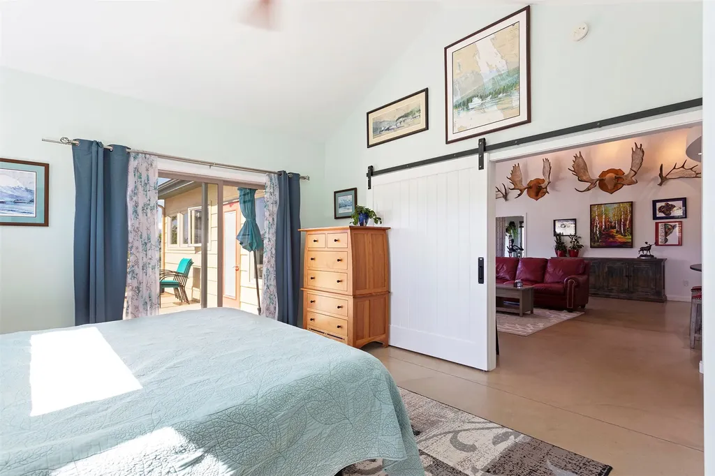 753 Heaven Bound Lane Corvallis MT 59828