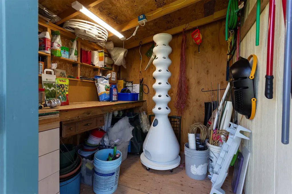 753 Heaven Bound Lane Corvallis MT 59828