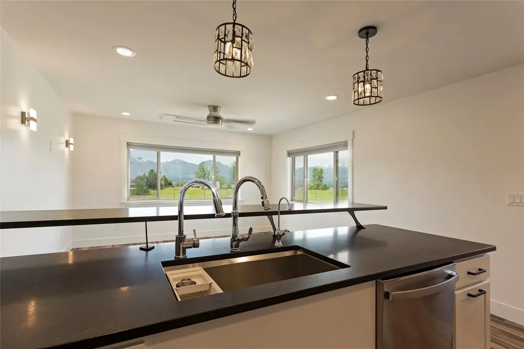 753 Heaven Bound Lane Corvallis MT 59828