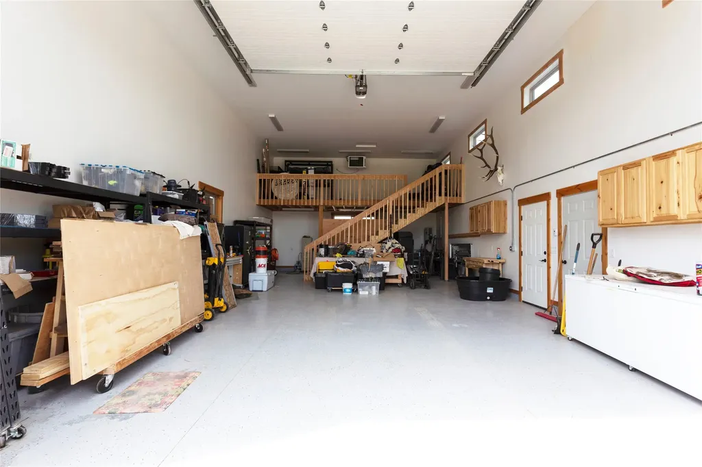 753 Heaven Bound Lane Corvallis MT 59828