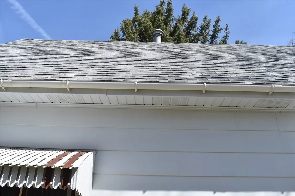 2 S Main Street Conrad MT 59425