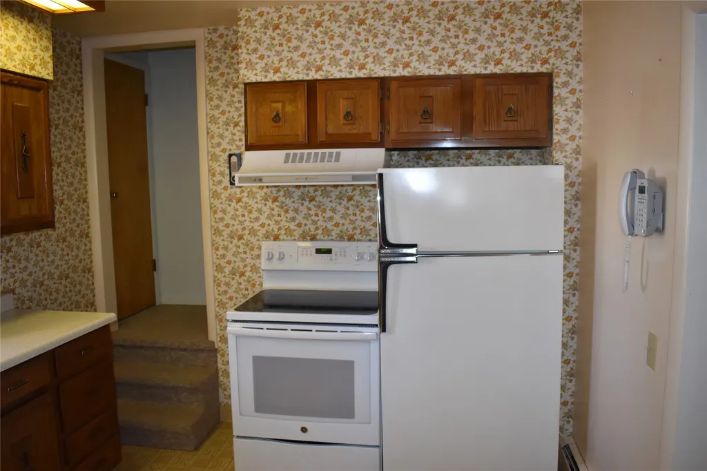 2 S Main Street Conrad MT 59425