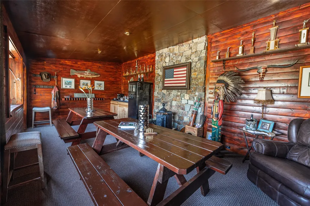 420 Deer Creek Road Lakeside MT 59922