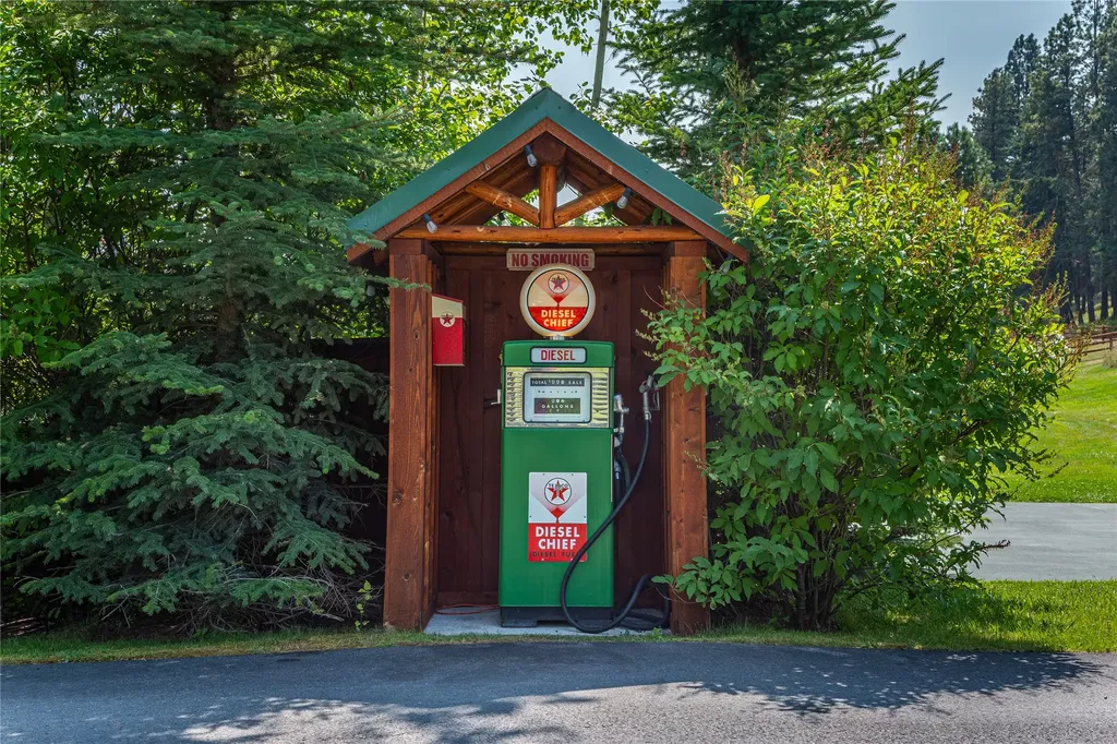 420 Deer Creek Road Lakeside MT 59922