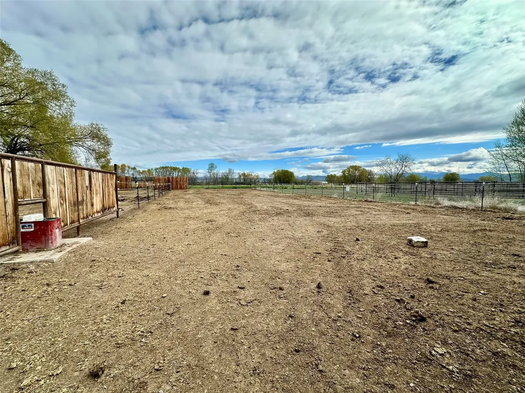1280 Ryanns Lane Helena MT 59602