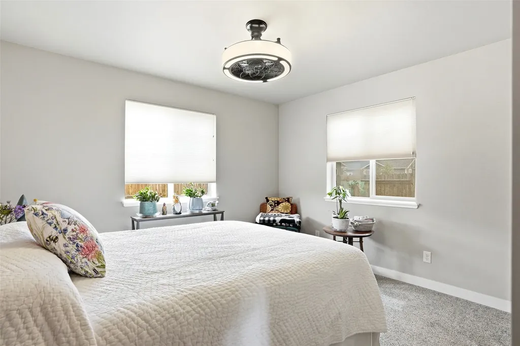 138 Farm Land Lane Corvallis MT 59828