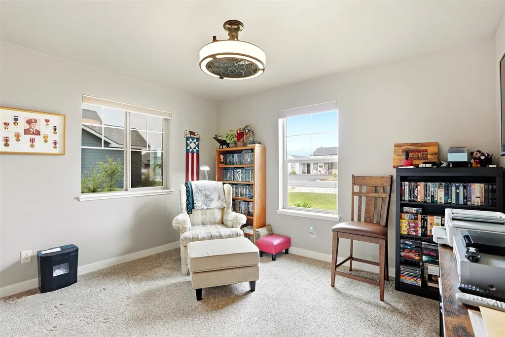 138 Farm Land Lane Corvallis MT 59828