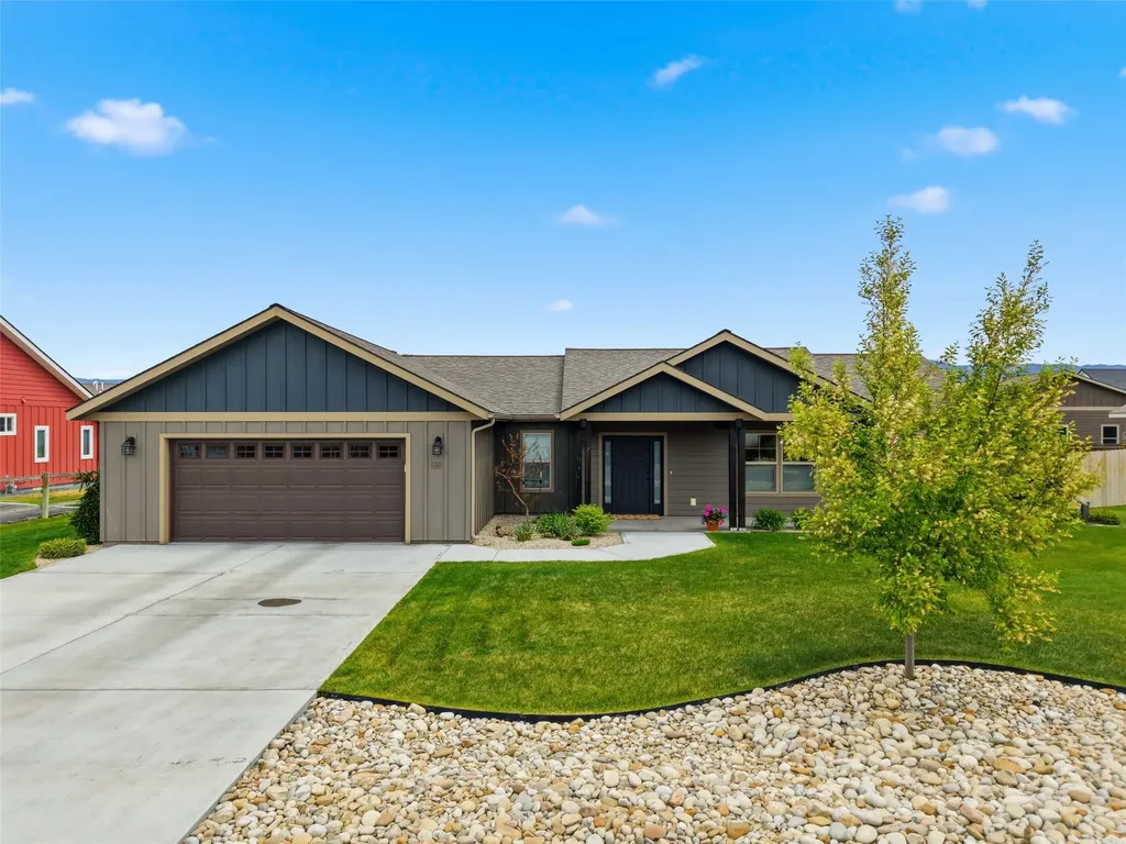 138 Farm Land Lane Corvallis MT 59828