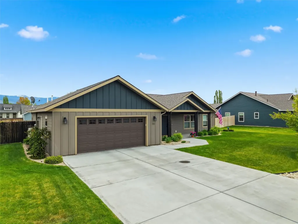 138 Farm Land Lane Corvallis MT 59828