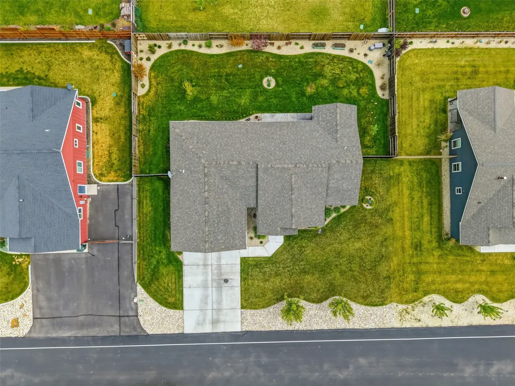 138 Farm Land Lane Corvallis MT 59828