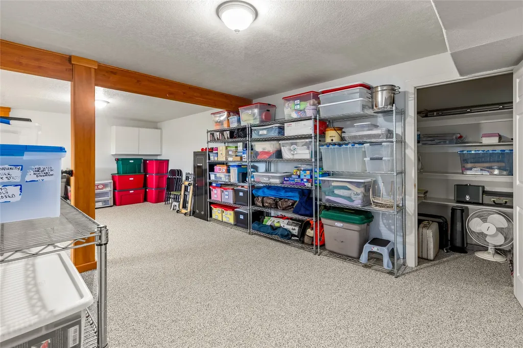 317 Montana Landing Polson MT 59860