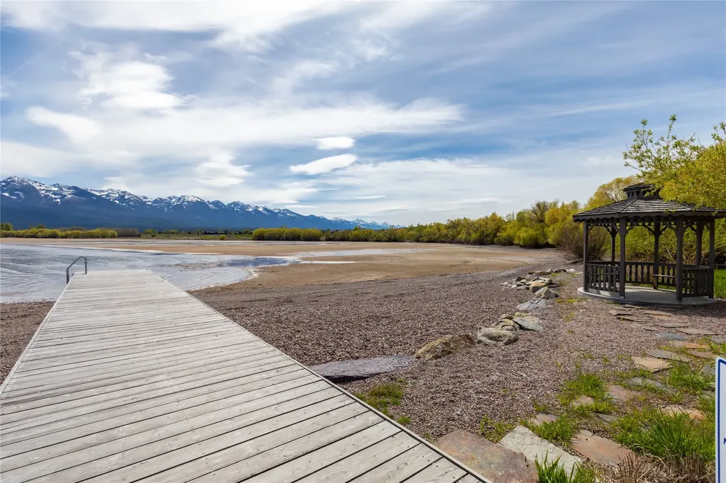 317 Montana Landing Polson MT 59860