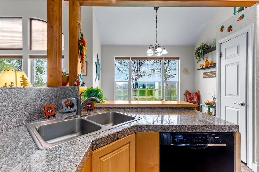317 Montana Landing Polson MT 59860