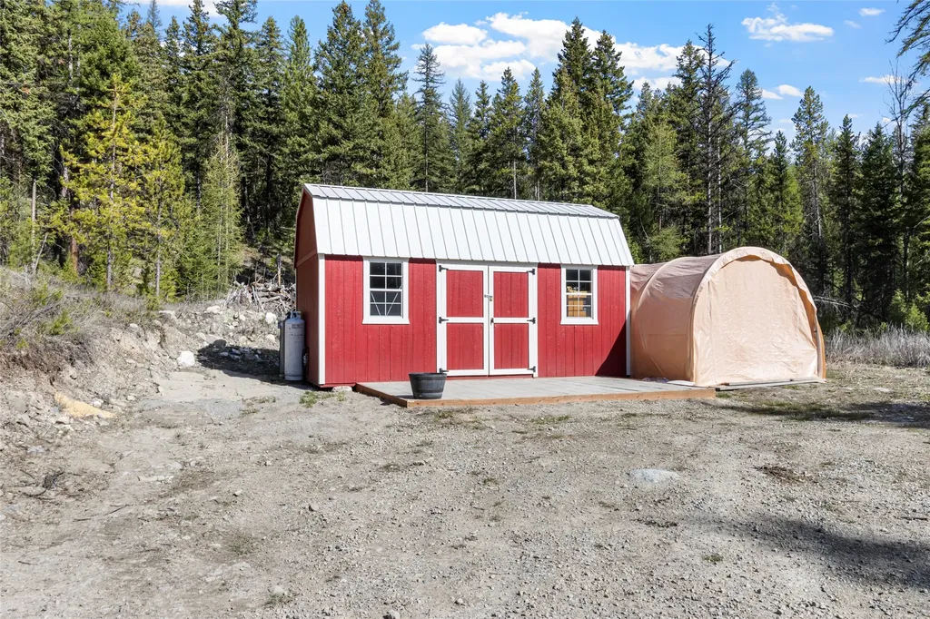 1500 Hodge Creek Road Kila MT 59920