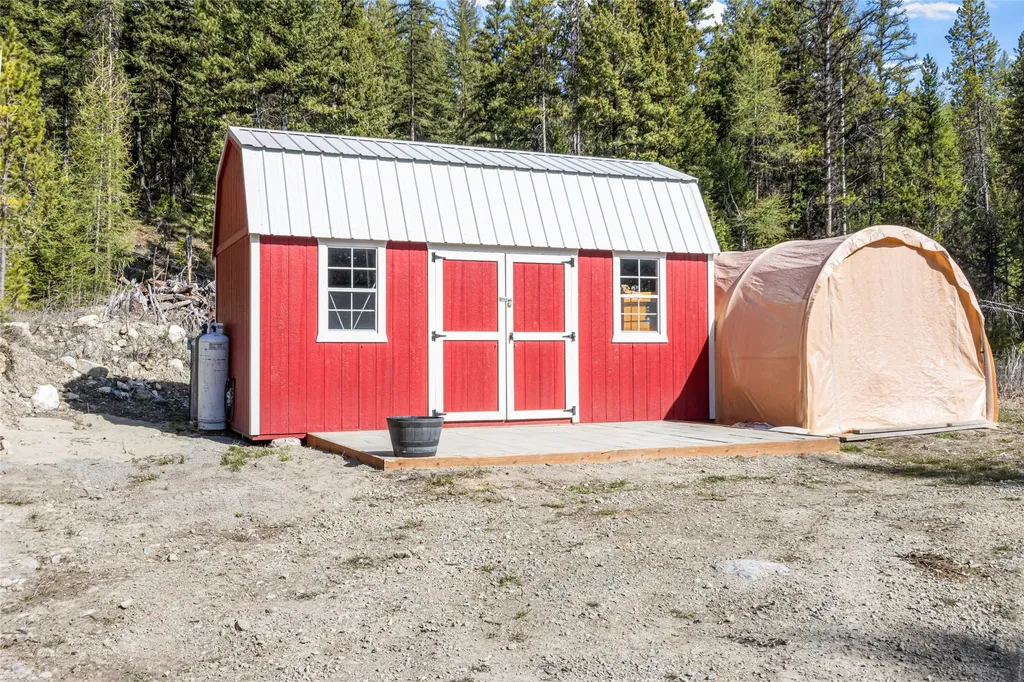 1500 Hodge Creek Road Kila MT 59920