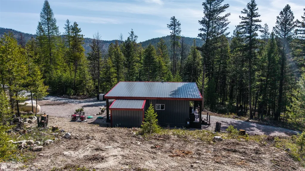 1500 Hodge Creek Road Kila MT 59920