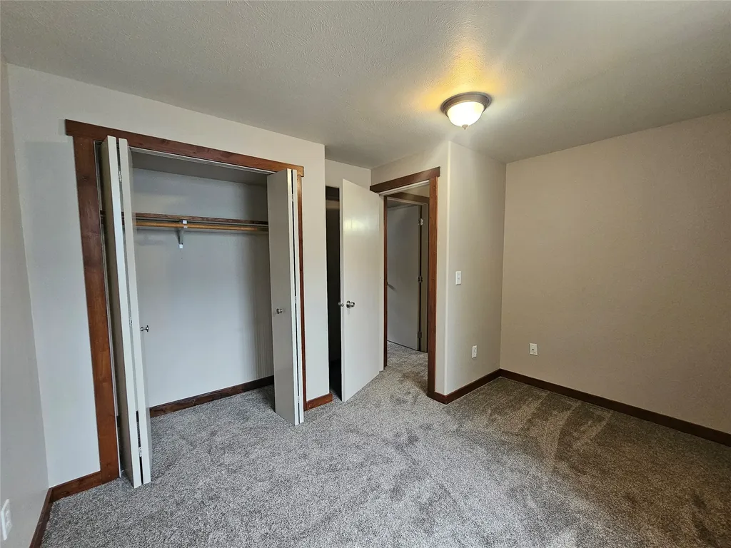 424 Lakeside Drive Lolo MT 59847