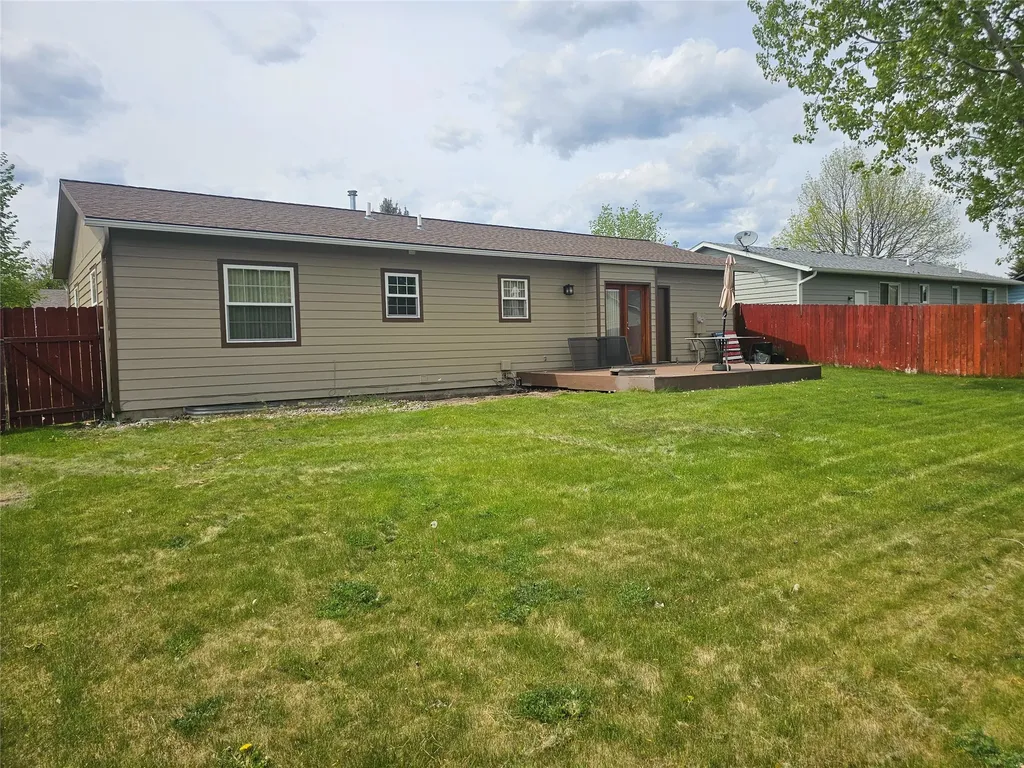 424 Lakeside Drive Lolo MT 59847
