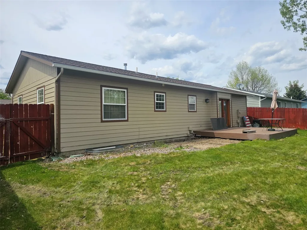424 Lakeside Drive Lolo MT 59847