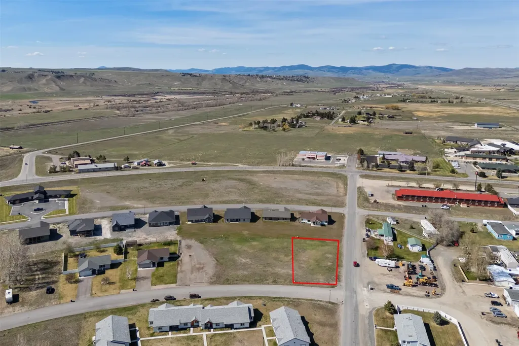 1011 Tumbleweed Lane Deer Lodge MT 59722