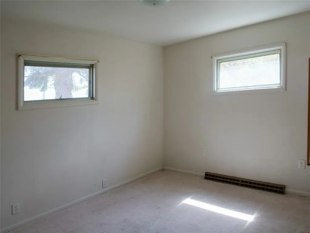306 2nd Street N Fairfield MT 59436