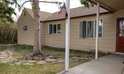 306 2ND Street N Fairfield MT 59436