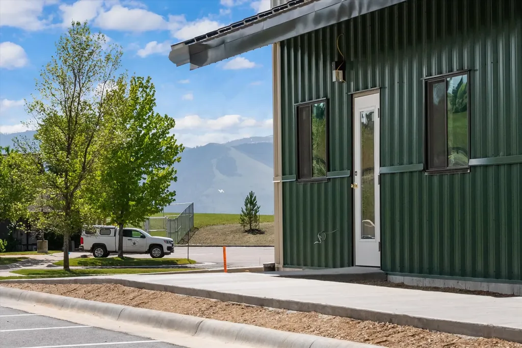 6725-6745 Butler Creek Road Missoula MT 59808