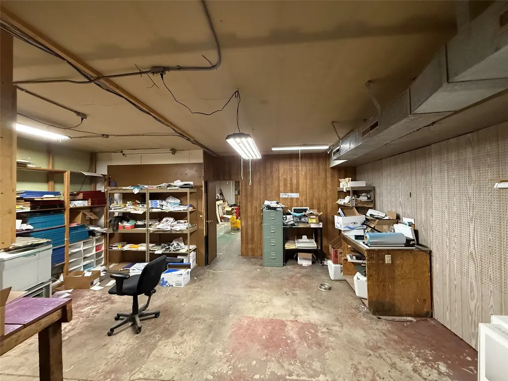 409 Central Avenue Fairfield MT 59436